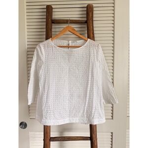 Uniqlo White Eyelet Cotton 3/4 Sleeve Top Women Size S Casual Everyday